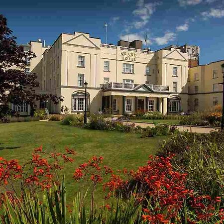 Hotel The Grand Malahide Exterior foto