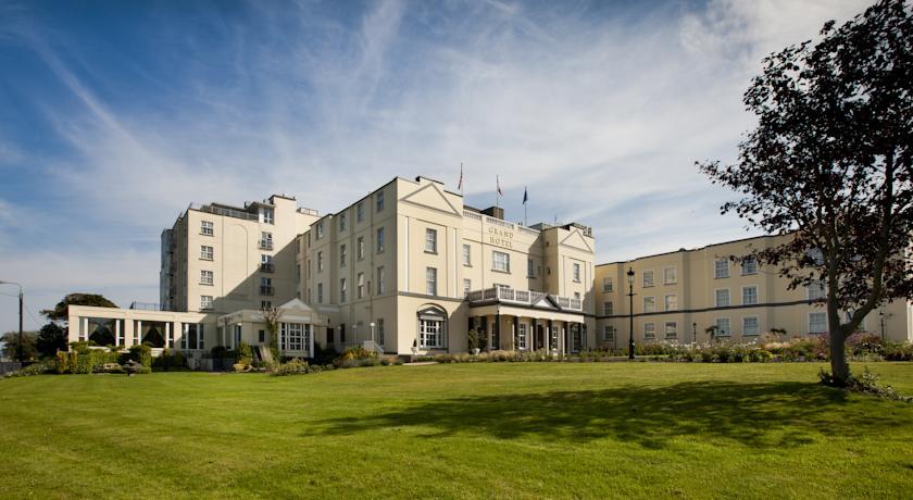 Hotel The Grand Malahide Exterior foto